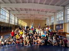 В рамках партпроекта «Детский спорт» единоросы Тувы организовали для молодежи встречу с призером Олимпийских игр
