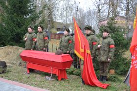 Захоронение воинов Красной Армии в п.Березовский