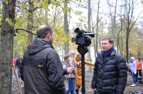 Региональный координатор партийного проекта «Городская среда» Иван Кандыбин принял участие в акции «Посади дерево»