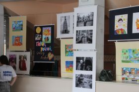 Выставка «Город родной, слышу тебя сердцем» открылась в Ивановском государственном цирке. Ранее творческие работы ребят с ограниченными возможностями здоровья выставлялись в Шереметев-центре.