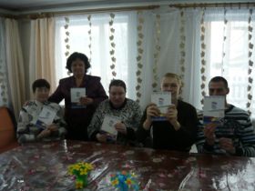 Партийцы Кичменгского Городка провели встречу с молодыми инвалидами