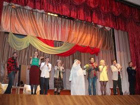 В рамках партпроекта "Культура малой Родины"  в Богородицке отпраздновали юбилей домашнего театра