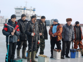 Единороссы поддержали соревнования «Лучший рыбак Новоселово»