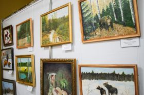 В Пскове открылась выставка картин художников с ограниченными возможностями