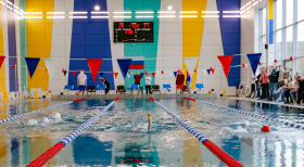 02 июня 2021 года - Спортивное соревнование по плаванию среди школьников в построенном бассейне в г. Кола на призы от Мурманского регионального отделения партии