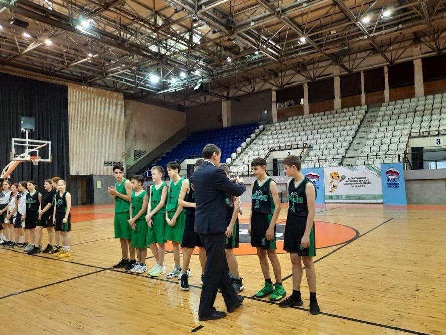 Региональный этап детского дворового баскетбола 3×3 прошёл в Иркутске в рамках партпроекта «Детский спорт»