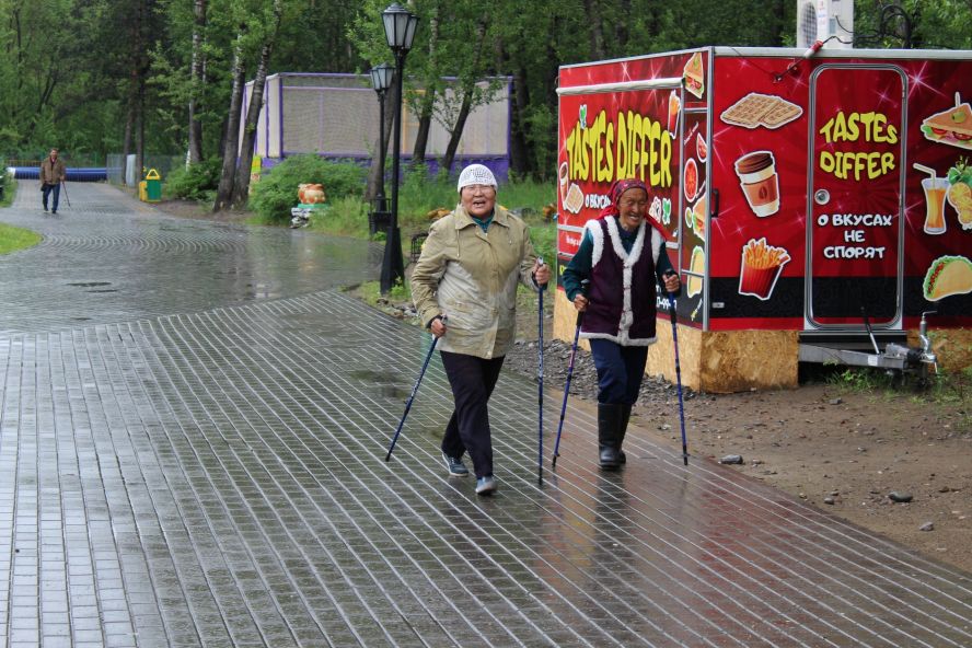 Всероссийская спортивная акция «Шаги здоровья» во Всемирный день скандинавской ходьбы